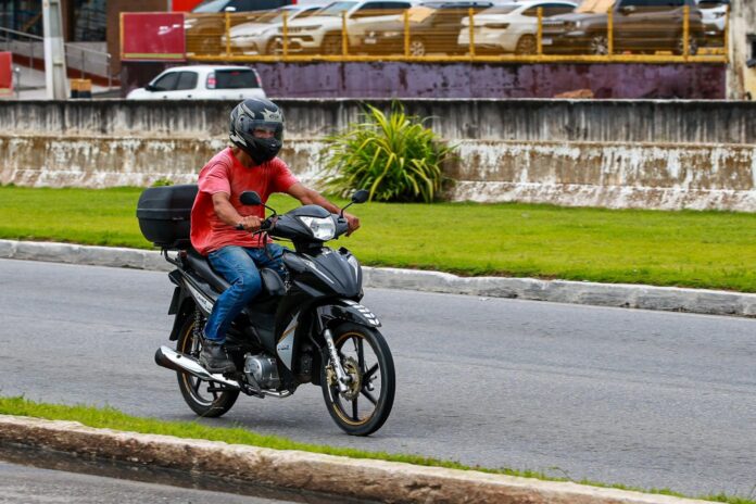 prazo-para-regularizar-ciclomotores-em-alagoas-termina-em-dezembro-de-2025-scaled.jpg