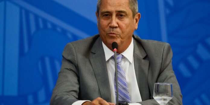 braga_netto_governo_covid-19_saude_coronavirus0407201820.jpg