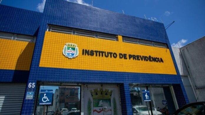 Aposentados e pensionistas de Maceió podem ter pagamentos suspensos; veja quem é afetado e como evitar