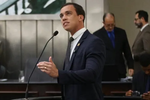 Projeto de concessão da Ceasa volta à CCJ após deputados apresentarem emendas